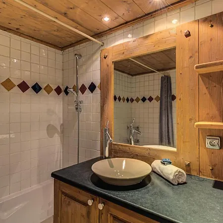 아파트 Vallet 1, Alpes Travel, Old Town, Sleeps 6 샤모니