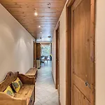 Apartamento Vallet 1, Alpes Agency, Old Town, Sleeps 6